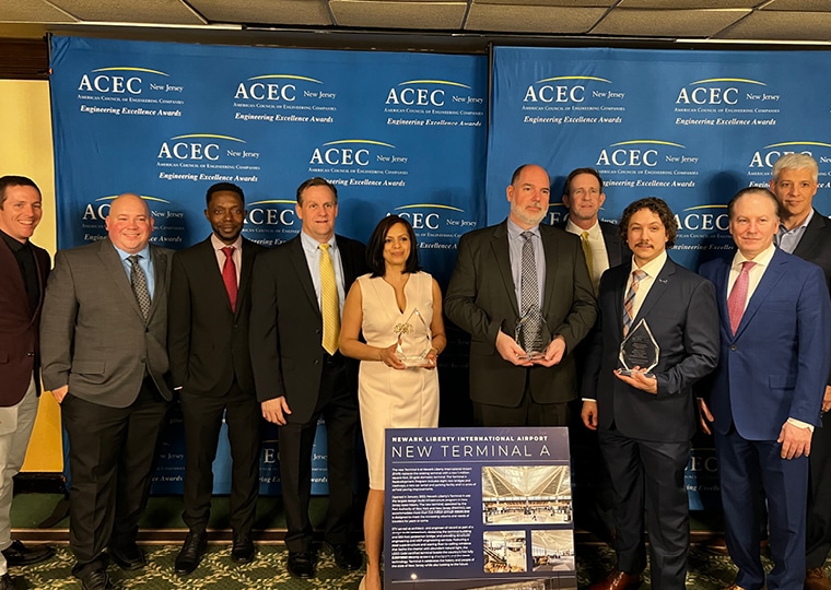 People receiving ACEC award